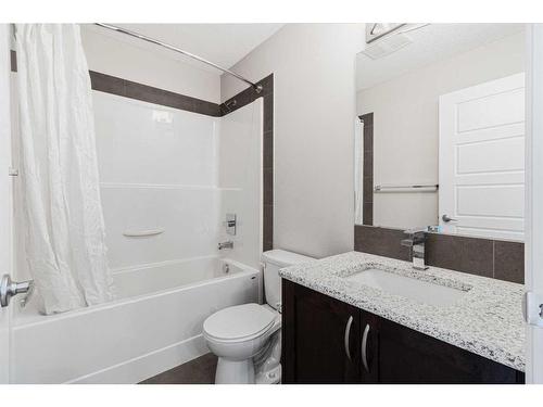 330-20 Seton Park Se, Calgary, AB - Indoor Photo Showing Bathroom