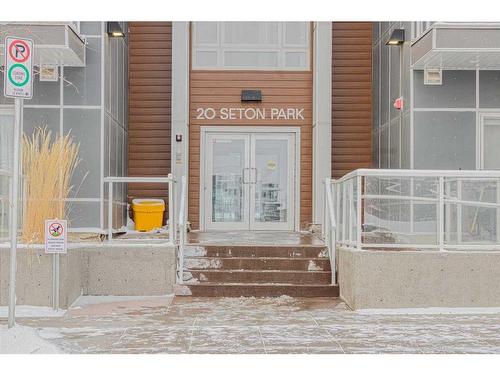 330-20 Seton Park Se, Calgary, AB - Outdoor