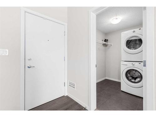 330-20 Seton Park Se, Calgary, AB - Indoor Photo Showing Laundry Room