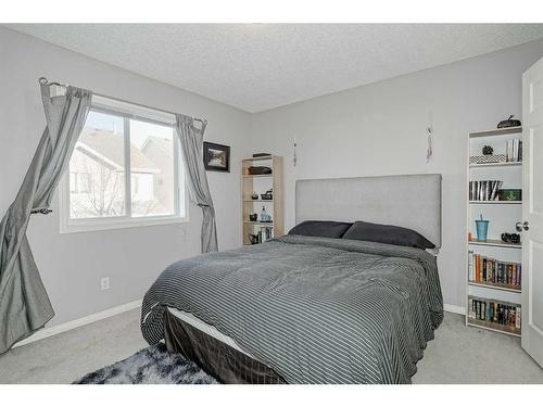 140 Royal Oak Gardens Nw, Calgary, AB - Indoor Photo Showing Bedroom