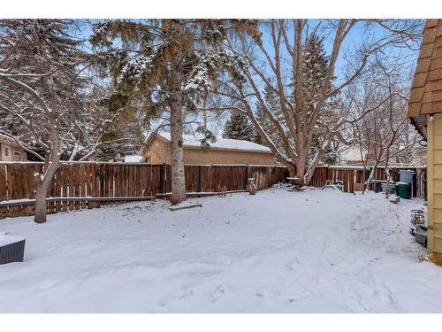 6724 Silverdale Road Nw, Calgary, AB - Outdoor