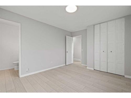 6768 Malvern Road, Calgary, AB - Indoor Photo Showing Other Room