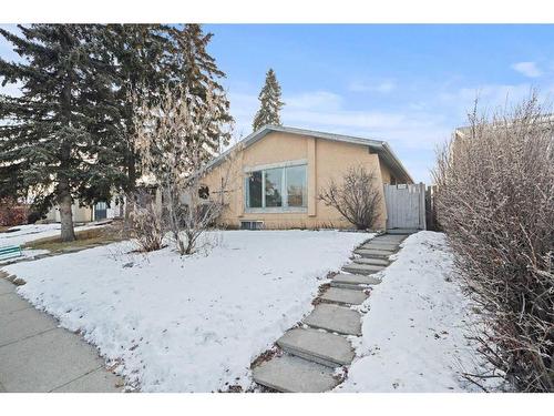 6768 Malvern Road, Calgary, AB - Outdoor