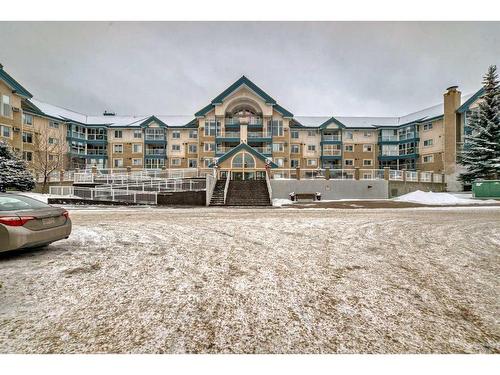 308-7239 Sierra Morena Boulevard Sw, Calgary, AB - Outdoor With Facade