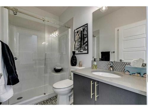 644 Buffaloberry Manor Se, Calgary, AB - Indoor Photo Showing Bathroom