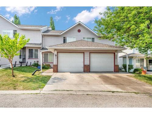 75 Harvest Oak Circle Ne, Calgary, AB - Outdoor With Facade