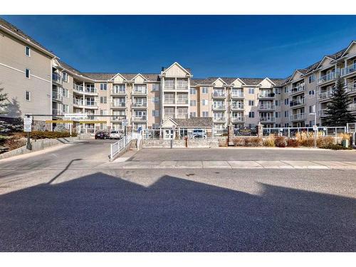 228-500 Rocky Vista Gardens Nw, Calgary, AB - Outdoor With Balcony With Facade