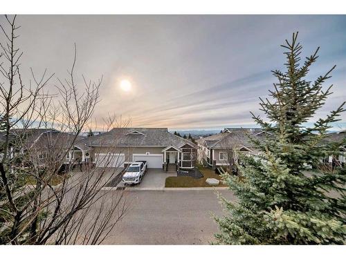 228-500 Rocky Vista Gardens Nw, Calgary, AB - Outdoor