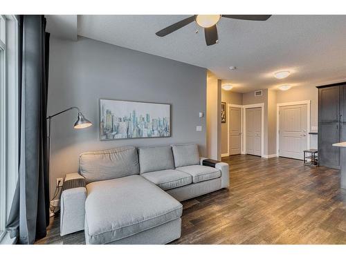 3303-522 Cranford Drive Se, Calgary, AB - Indoor Photo Showing Living Room