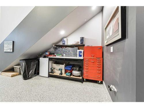 19-1750 120 Avenue Ne, Calgary, AB - Indoor Photo Showing Other Room