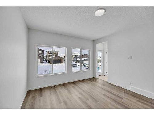 166 Edith Road Nw, Calgary, AB - Indoor