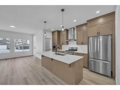 166 Edith Road Nw, Calgary, AB - Indoor Photo Showing Kitchen With Stainless Steel Kitchen With Upgraded Kitchen