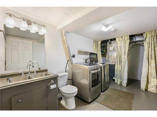 3513 43 Street Sw, Calgary, AB - Indoor Photo Showing Laundry Room