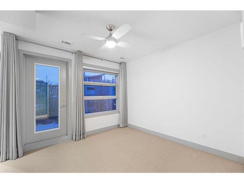 203-1707 27 Avenue Sw, Calgary, AB - Indoor Photo Showing Other Room