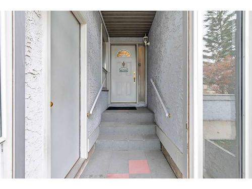 2810 Catalina Boulevard Ne, Calgary, AB -  Photo Showing Other Room