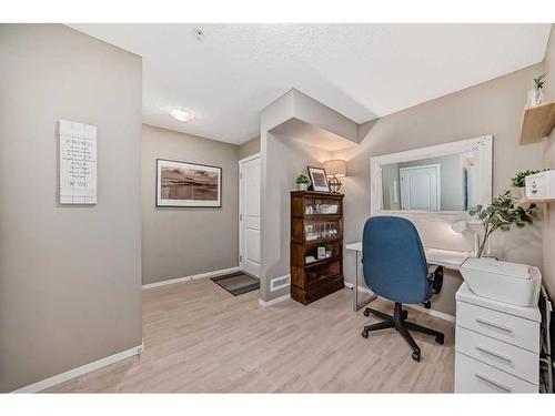 2140-81 Legacy Boulevard Se, Calgary, AB - Indoor