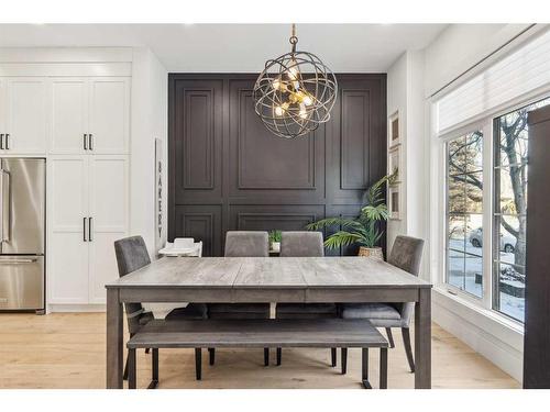 2621 34 Street Sw, Calgary, AB - Indoor Photo Showing Dining Room