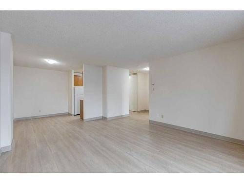 711-924 14 Avenue Sw, Calgary, AB - Indoor Photo Showing Other Room