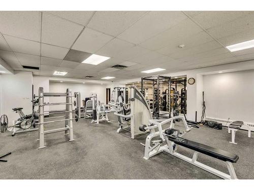 711-924 14 Avenue Sw, Calgary, AB - Indoor Photo Showing Gym Room