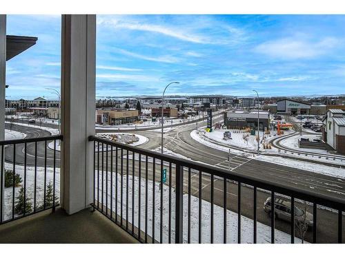 421-40 Walgrove Se, Calgary, AB - Outdoor With Balcony With View