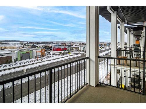 421-40 Walgrove Se, Calgary, AB - Outdoor With Balcony