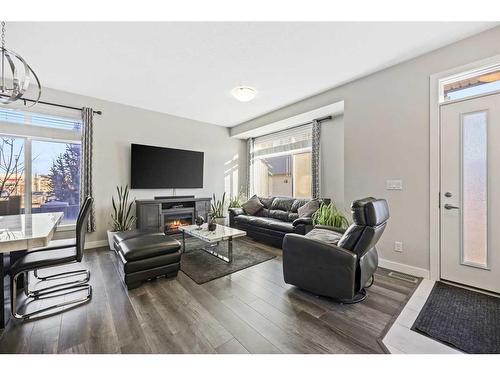 510 Sage Meadows Gardens Nw, Calgary, AB - Indoor Photo Showing Living Room