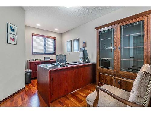 89 Hawkside Road Nw, Calgary, AB - Indoor Photo Showing Office