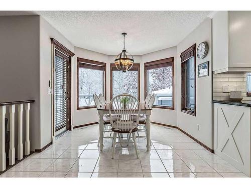 89 Hawkside Road Nw, Calgary, AB - Indoor Photo Showing Dining Room