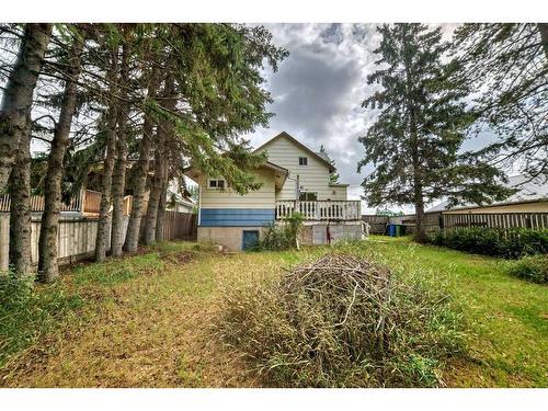 134 2 Street West, Cremona, AB - Outdoor