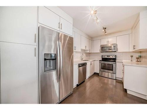 1406-302 Skyview Ranch Drive Ne, Calgary, AB - Indoor Photo Showing Kitchen With Stainless Steel Kitchen