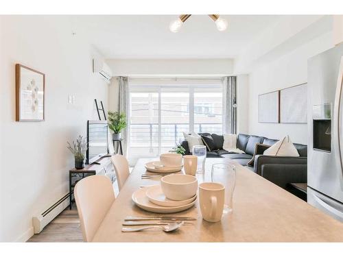 112-120 18 Avenue Sw, Calgary, AB - Indoor Photo Showing Dining Room