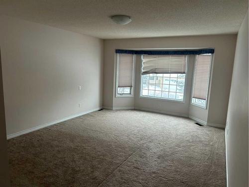 296 Edgebank Circle Nw, Calgary, AB - Indoor Photo Showing Other Room