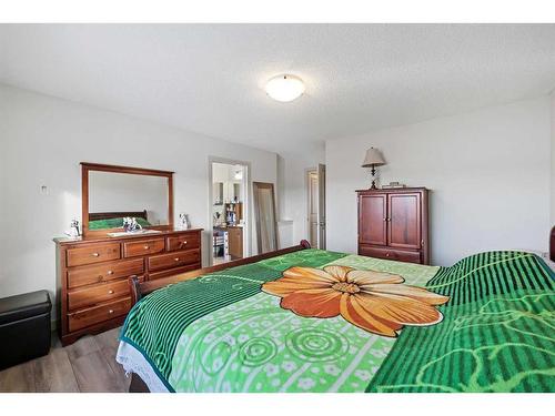 44 Sage Hill Point Nw, Calgary, AB - Indoor Photo Showing Bedroom