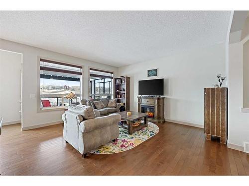 44 Sage Hill Point Nw, Calgary, AB - Indoor Photo Showing Living Room