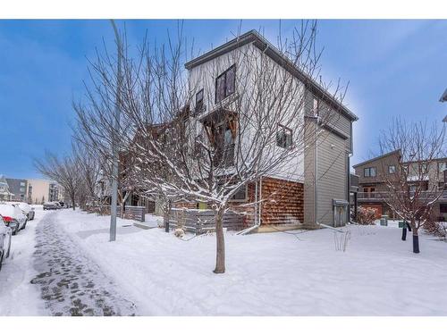 373 Walden Drive Se, Calgary, AB - Outdoor