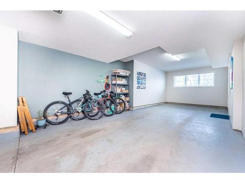 373 Walden Drive Se, Calgary, AB - Indoor