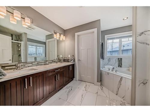 144 Baysprings Court Sw, Airdrie, AB - Indoor Photo Showing Bathroom