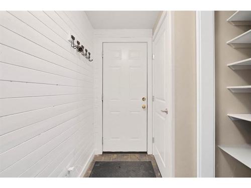 4-1918 32 Street Sw, Calgary, AB - Indoor Photo Showing Other Room