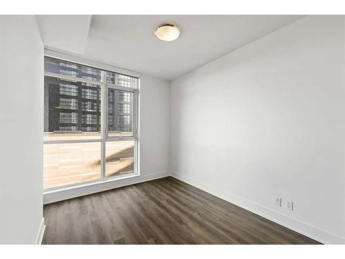 509-550 Riverfront Avenue Se, Calgary, AB - Indoor Photo Showing Other Room