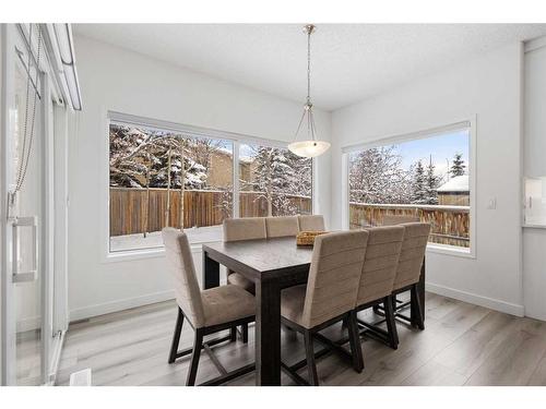 53 Strathlea Grove Sw, Calgary, AB - Indoor Photo Showing Dining Room