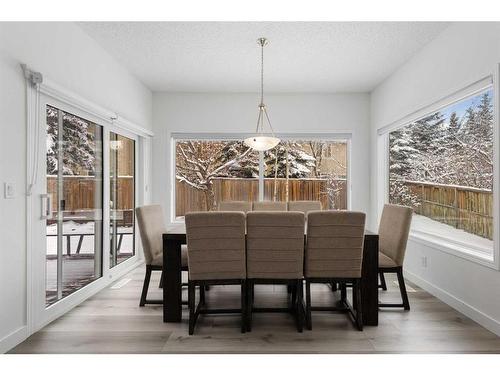 53 Strathlea Grove Sw, Calgary, AB - Indoor Photo Showing Dining Room