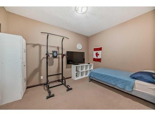 473 Marina Drive, Chestermere, AB - Indoor Photo Showing Bedroom