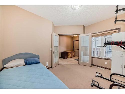 473 Marina Drive, Chestermere, AB - Indoor Photo Showing Bedroom