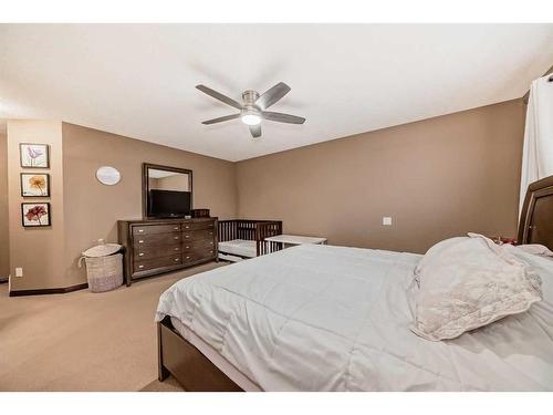 473 Marina Drive, Chestermere, AB - Indoor Photo Showing Bedroom