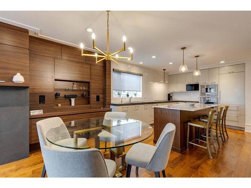 10-4907 8 Street Sw, Calgary, AB - Indoor Photo Showing Dining Room