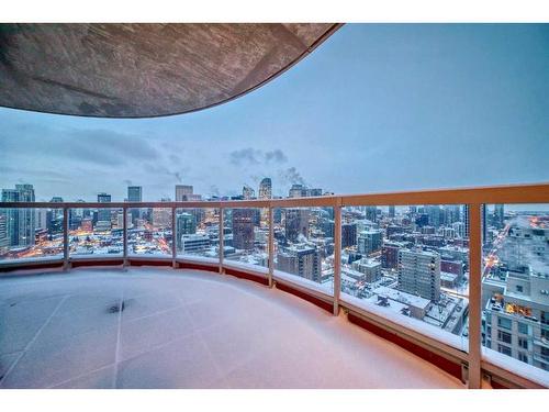 2500-817 15 Avenue Sw, Calgary, AB - Outdoor With View