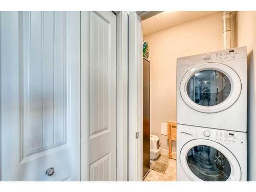 3312-522 Cranford Drive Se, Calgary, AB - Indoor Photo Showing Laundry Room