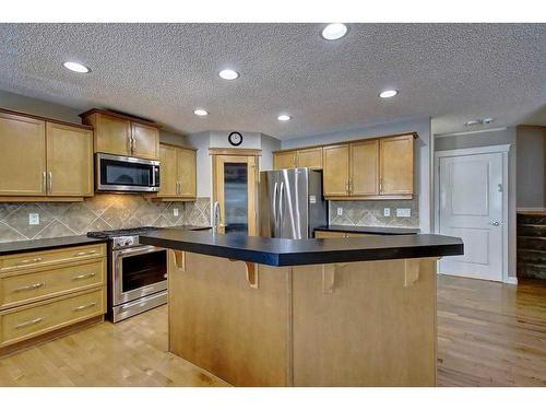 92 Covehaven Terrace Ne, Calgary, AB - Indoor Photo Showing Kitchen With Stainless Steel Kitchen