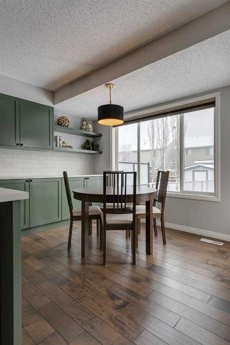 93 Cougarstone Place Sw, Calgary, AB - Indoor Photo Showing Dining Room