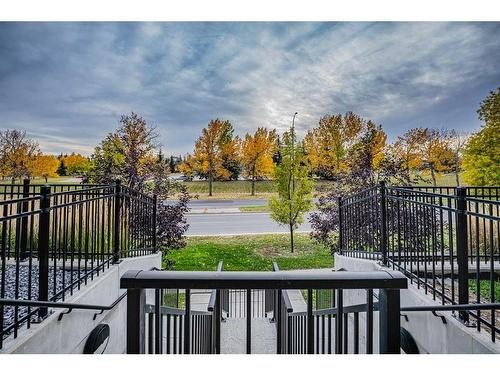 3318-95 Burma Star Road Sw, Calgary, AB - Outdoor With Balcony